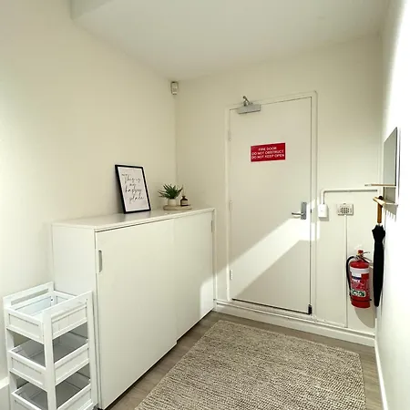 Modern Apartment In Prahran Melbourne Exterior photo